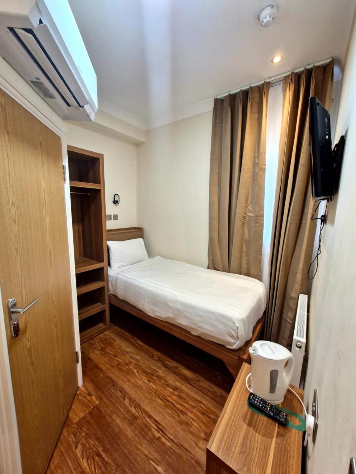 Olympia Inn Hotel London Exterior photo